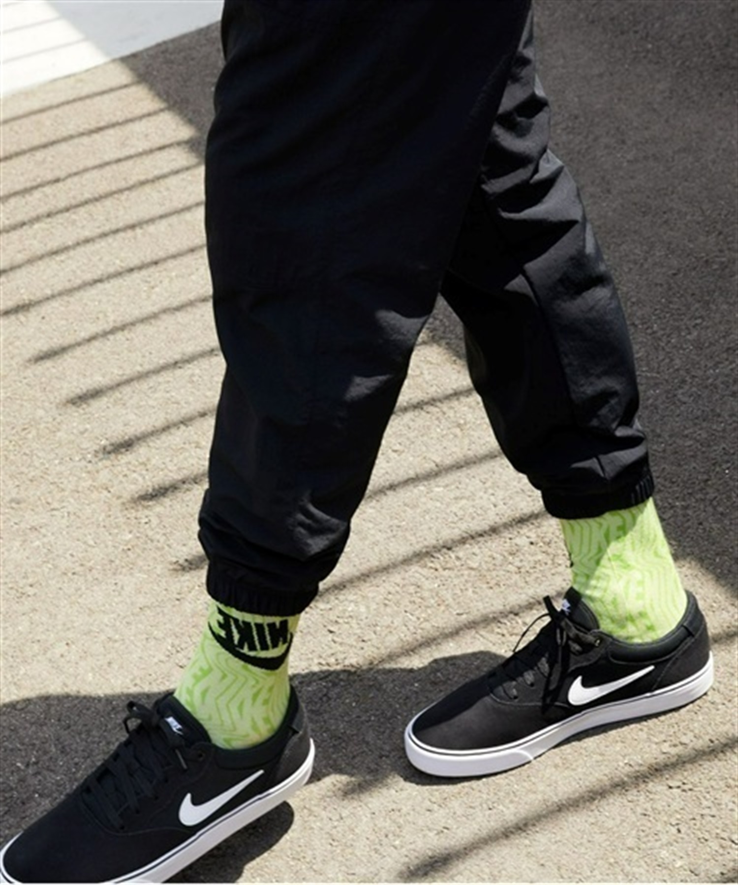 NIKE SB ナイキエスビー CHRON2 クロン 2 DM3493-001 メンズ 靴 シューズ スニーカー KK4 C25(1-23.0cm)