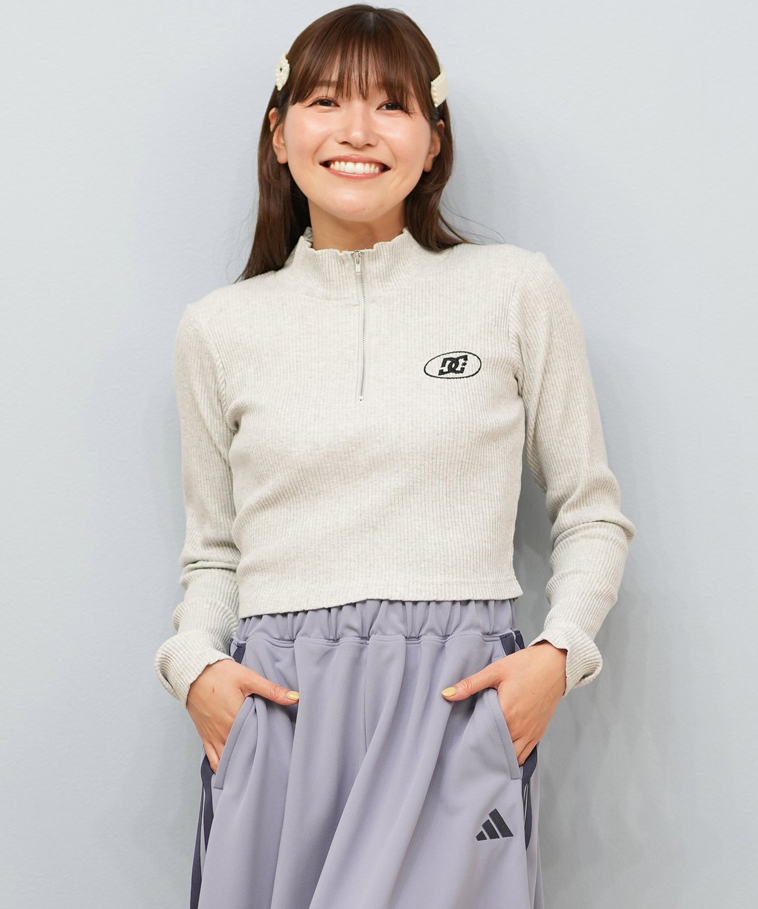 DC ディーシー 長袖 Tシャツ ロンT レディース クロップド丈 ショート丈 ハーフジップ LLT254312(BES-M)