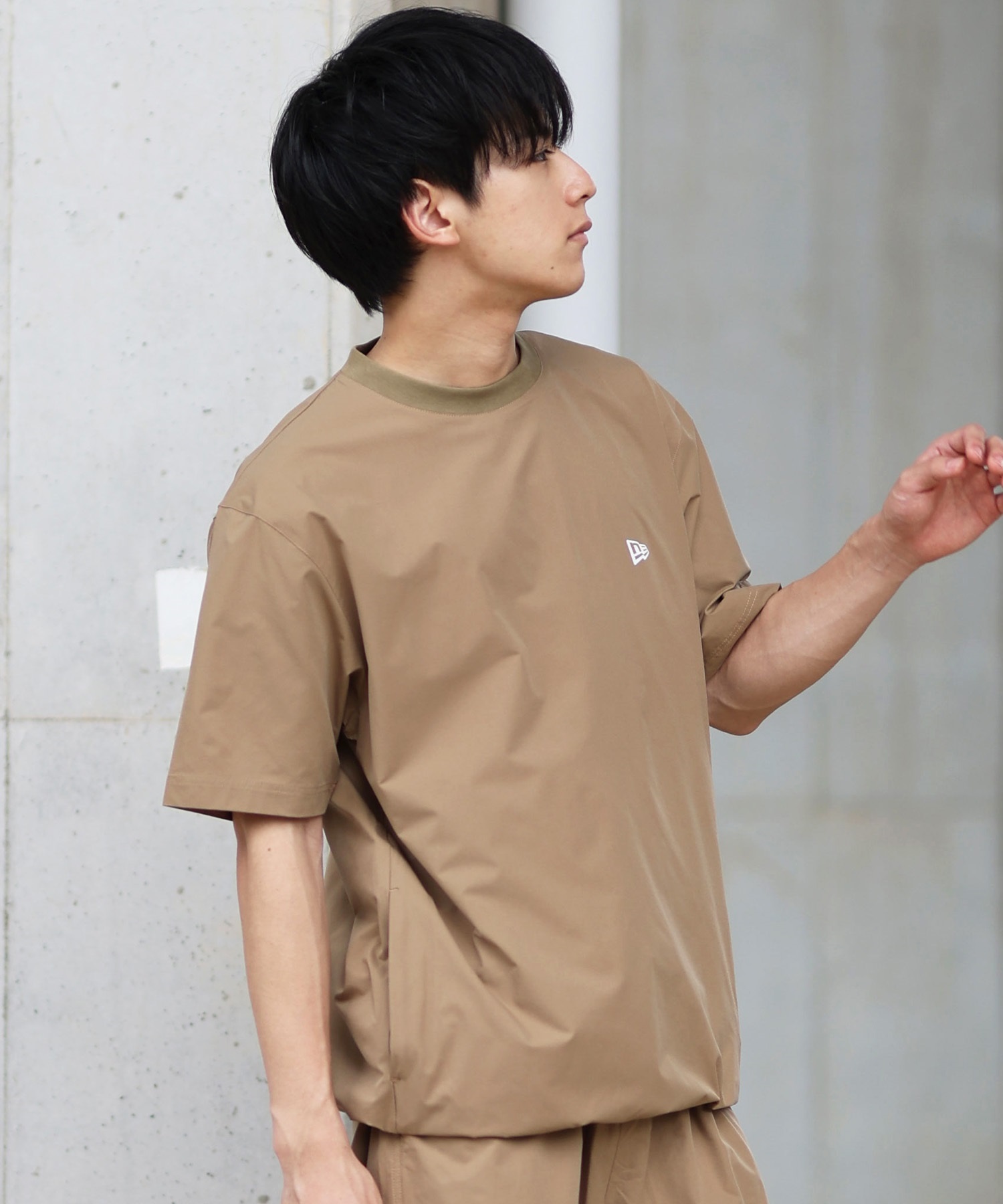 NEW ERA ニューエラ ラッシュガード メンズ 半袖 Tシャツ バックプリント 水陸両用 ユーティリティ UVカット 吸汗速乾 セットアップ対応 14391949(BE-M)