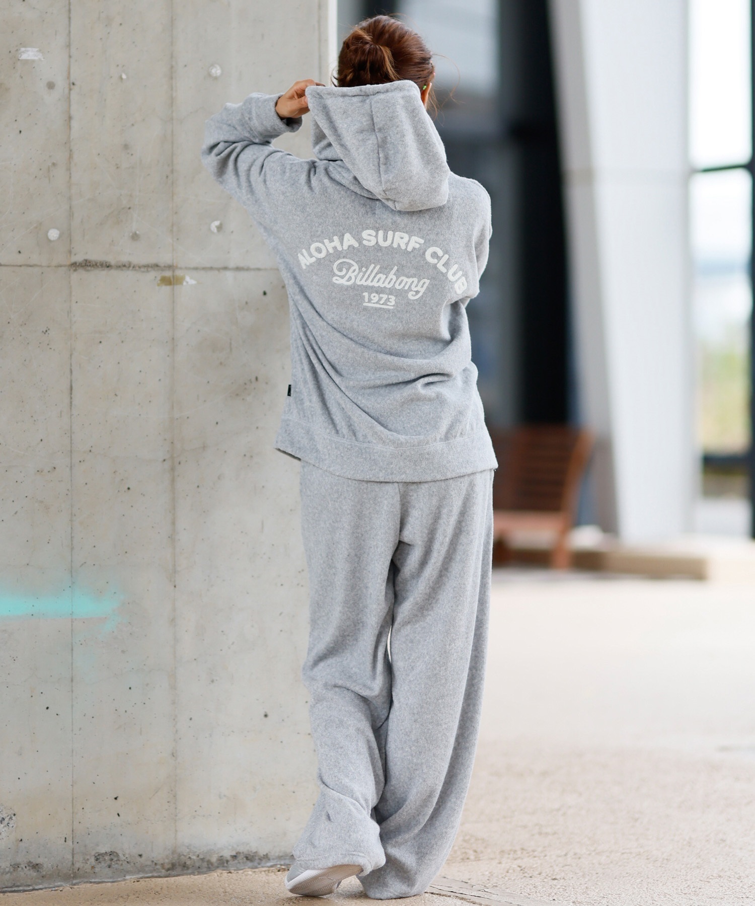 BILLABONG ビラボン パーカー ジップアップ レディース パイル生地 バックロゴ セットアップ対応 BF013-007(SCS-M)