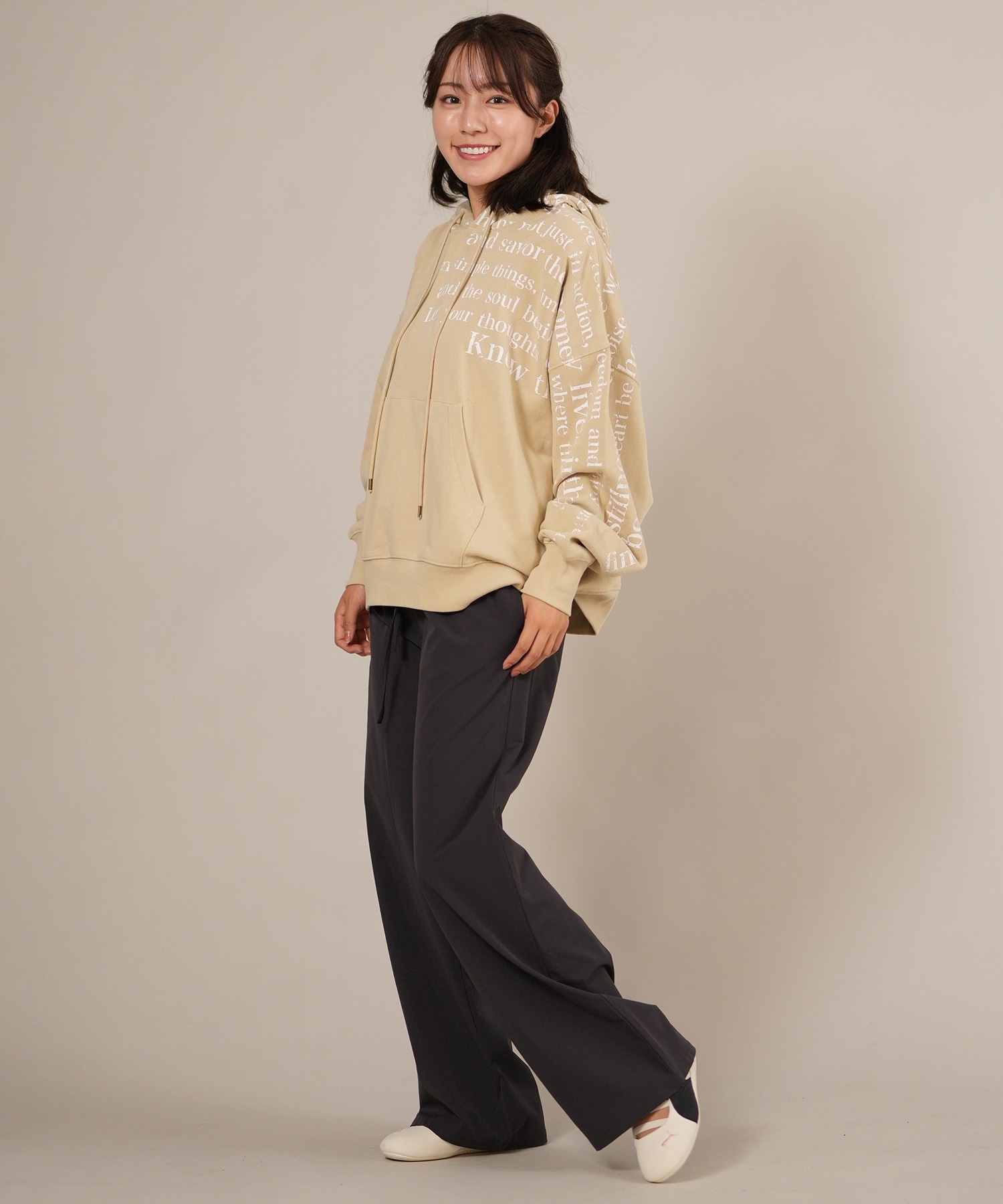 RIKKA FEMME リッカファム プルオーバー パーカー レディース スウェット フーディー ロゴ プリント 裏毛 RF25FW08(LBE-FREE)