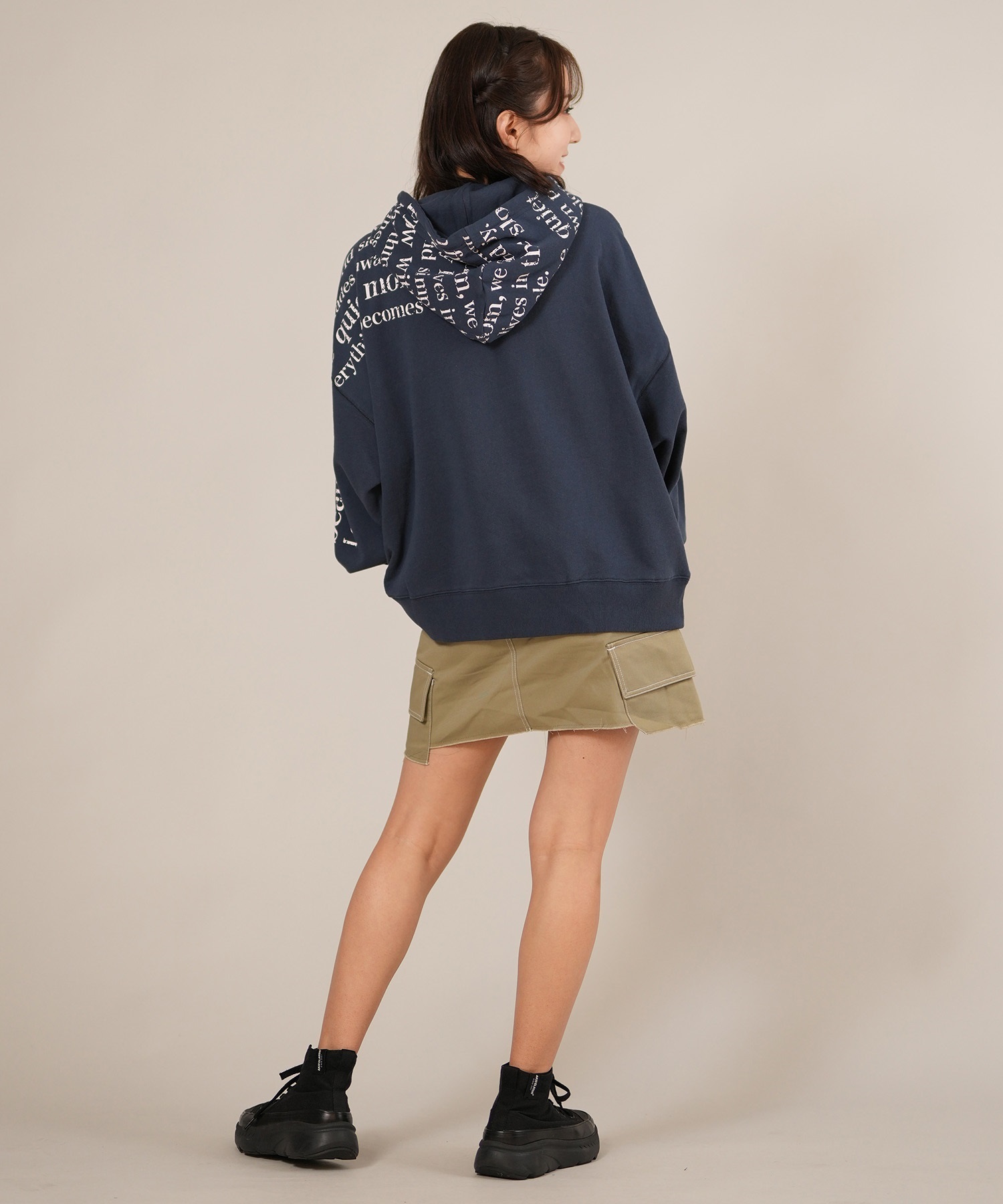 RIKKA FEMME リッカファム プルオーバー パーカー レディース スウェット フーディー ロゴ プリント 裏毛 RF25FW08(LBE-FREE)