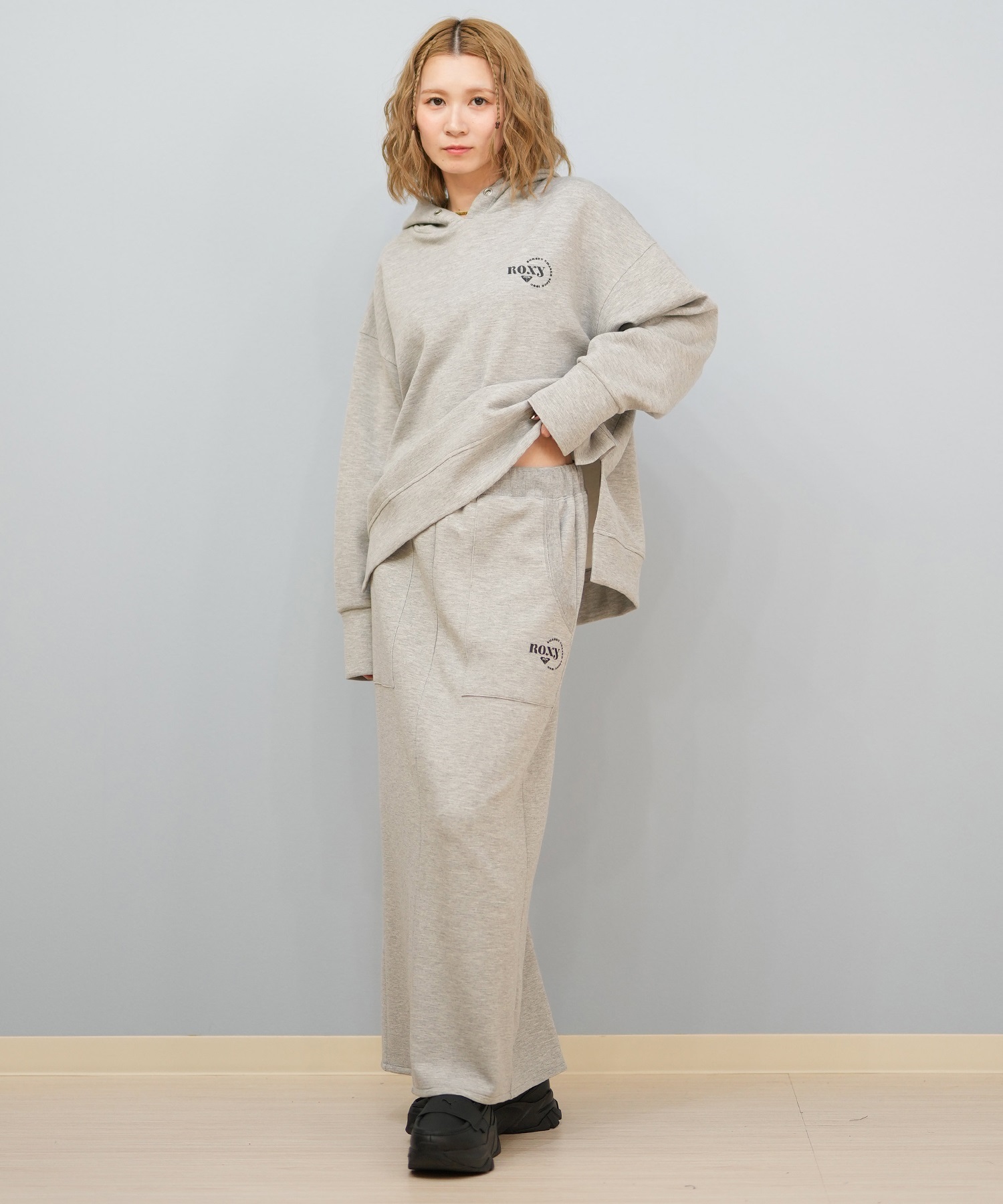 ROXY ロキシー プルオーバー パーカー レディース フーディー ロゴ ワンポイント オーバーサイズ セットアップ対応 RPO254610M(BLK-M)