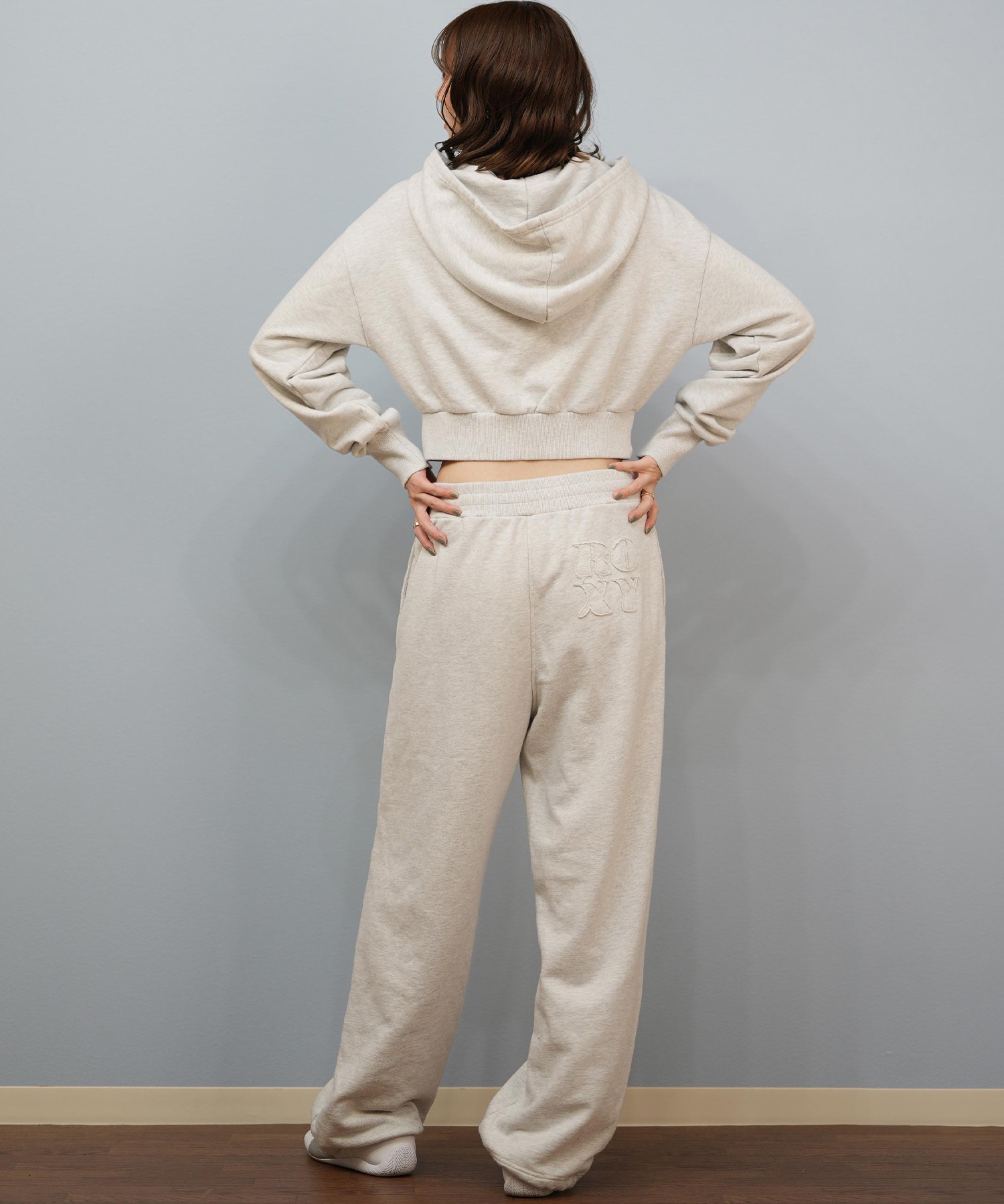 ROXY ロキシー ジップアップ パーカー レディース ウォッシュ加工 クロップド丈 ショート丈 セットアップ対応 YOLO ZIP RZP254034(BBK-S)