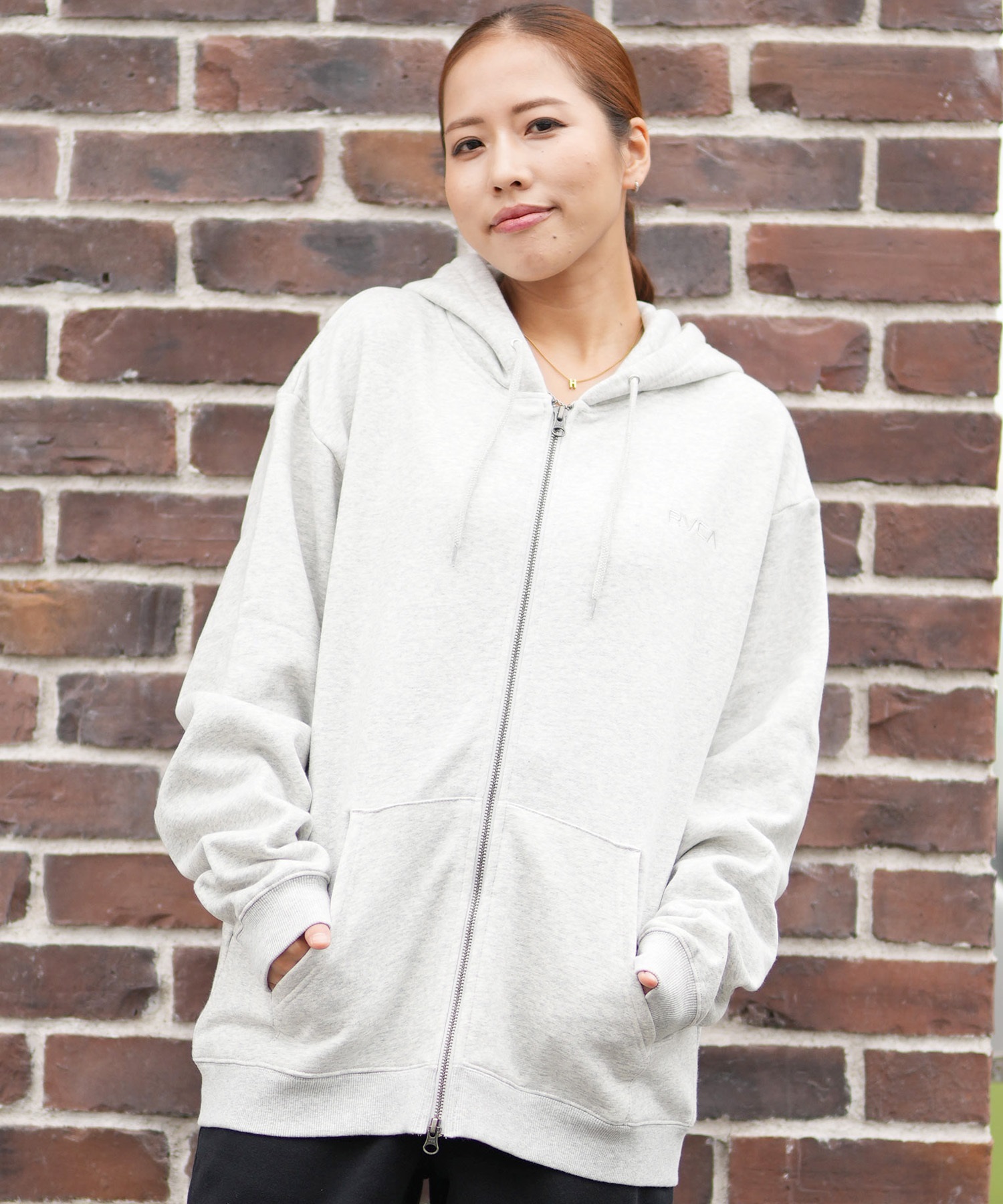RVCA ルーカ ジップアップ パーカー レディース バックプリント ロゴ BF044-P02(BLK-M)