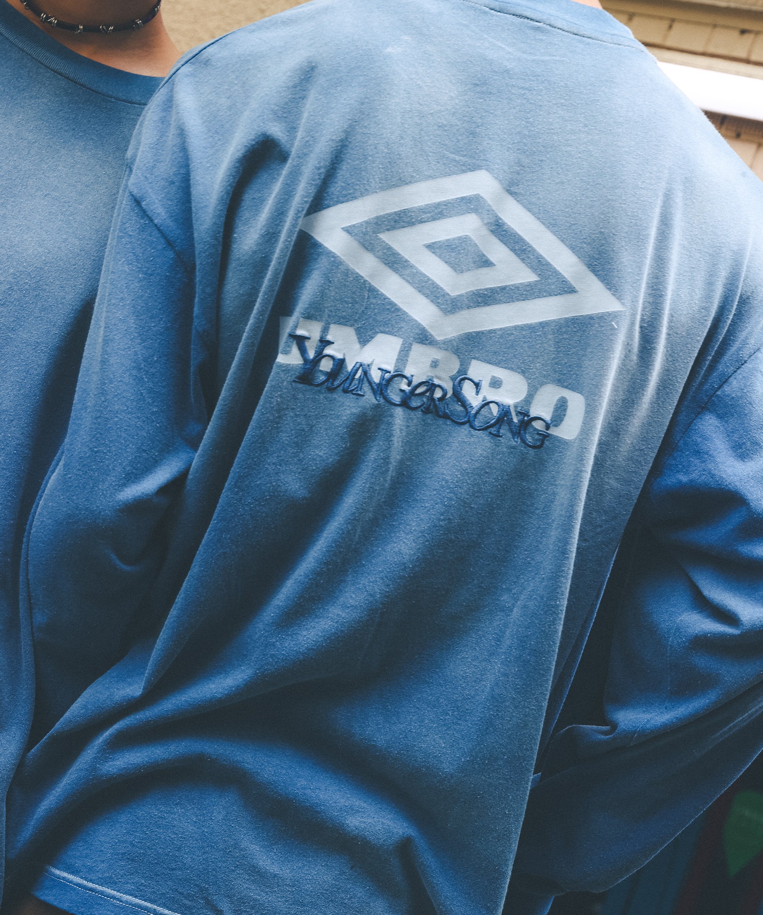 UMBRO アンブロ × Younger Song ヤンガーソング コラボ 長袖 Tシャツ ロンT MD27-LST02B ムラサキスポーツ限定(BLACK-S)