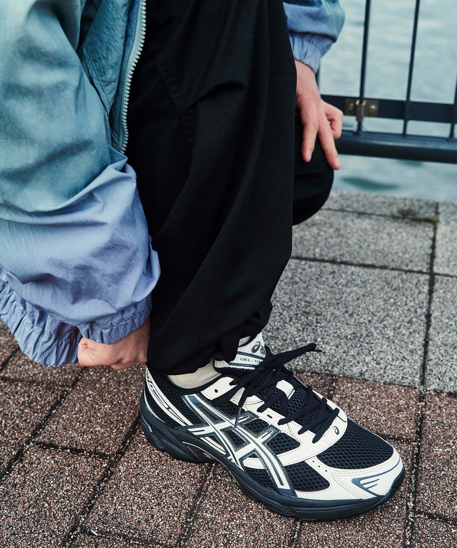 asics アシックス GEL-1130 1203A609 シューズ スニーカー ライフスタイル メンズ レディース(001-23.0cm)