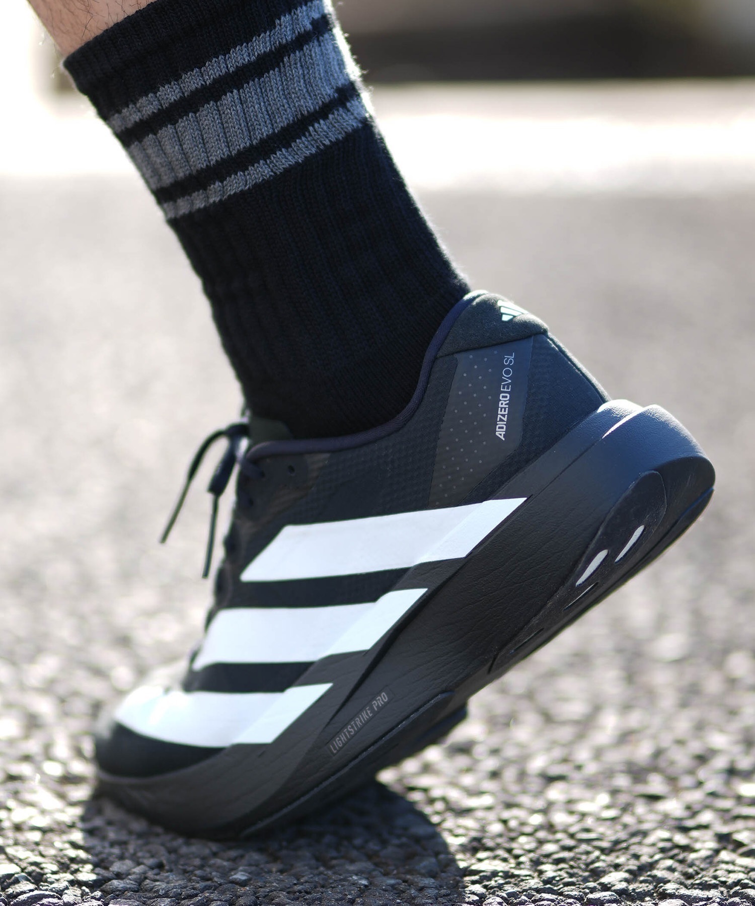 adidas アディダス アディゼロ エボ エスエル ウーブン JR4728 シューズ スニーカー ライフスタイル メンズ(BK/WT-26.0cm)
