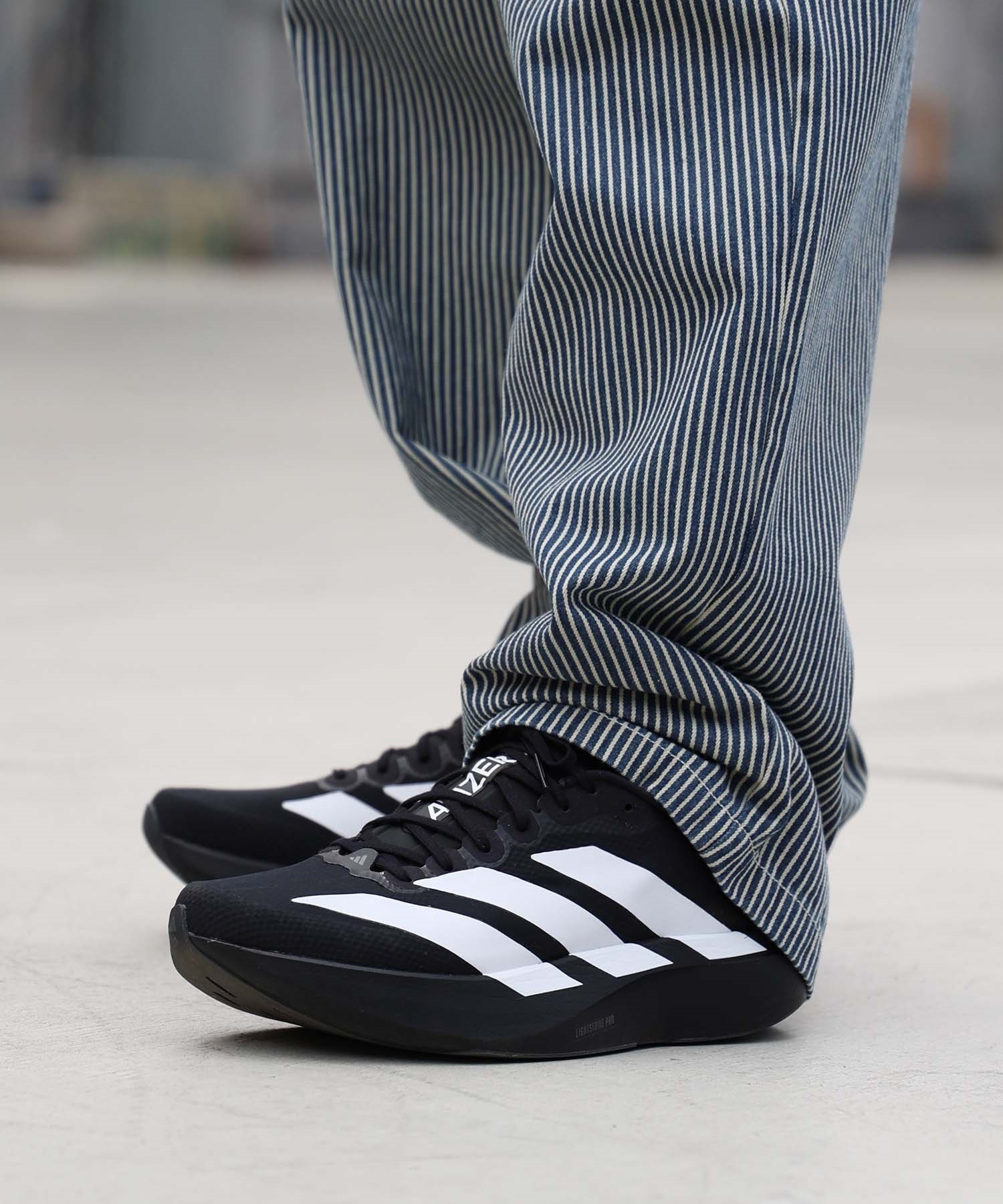 adidas アディダス アディゼロ エボ エスエル ウーブン JR4728 シューズ スニーカー ライフスタイル メンズ(BK/WT-26.0cm)
