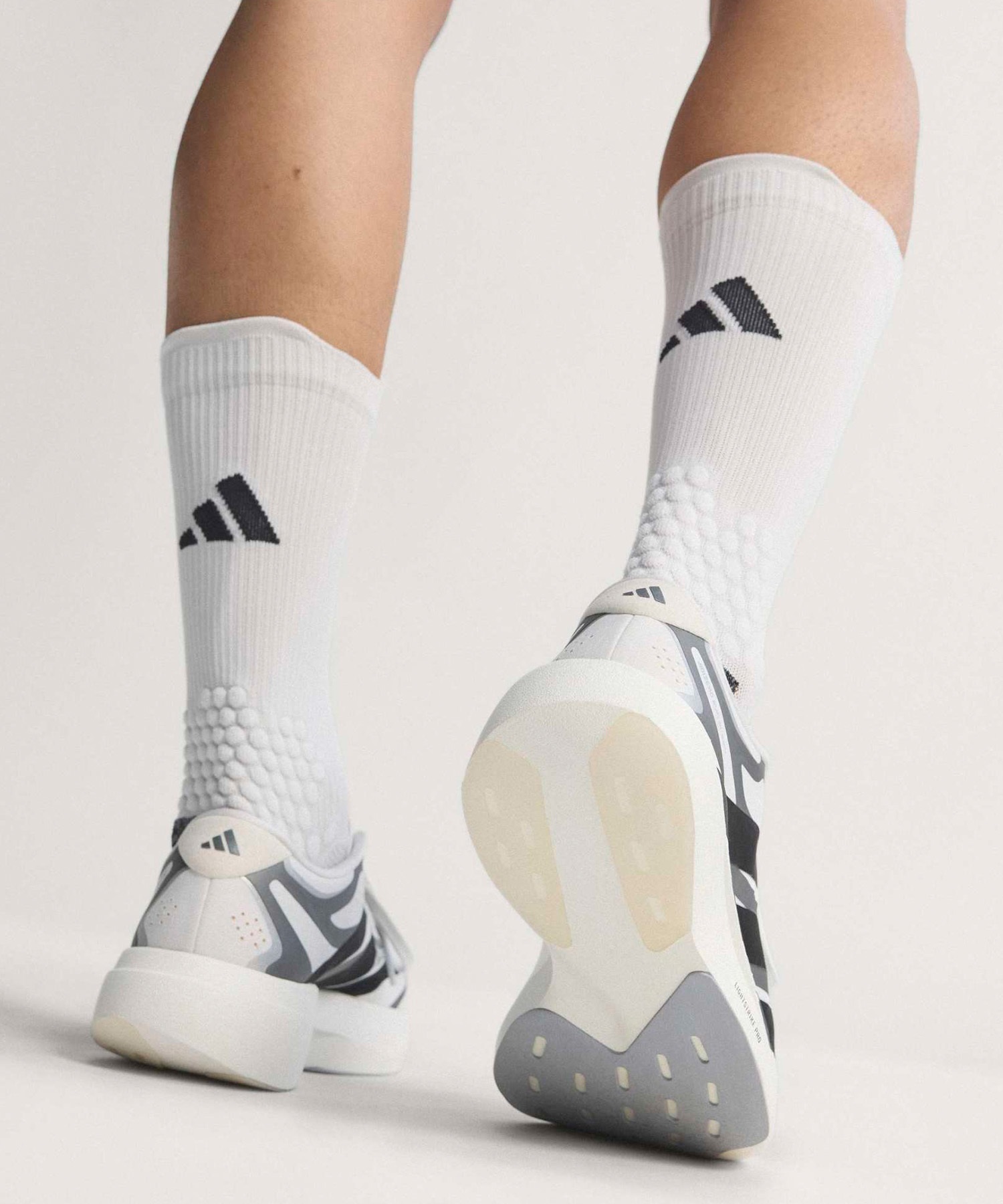 adidas アディダス アディゼロ エボ エスエル エクソ KI4763 シューズ スニーカー ライフスタイル メンズ(WT/SL-26.0cm)