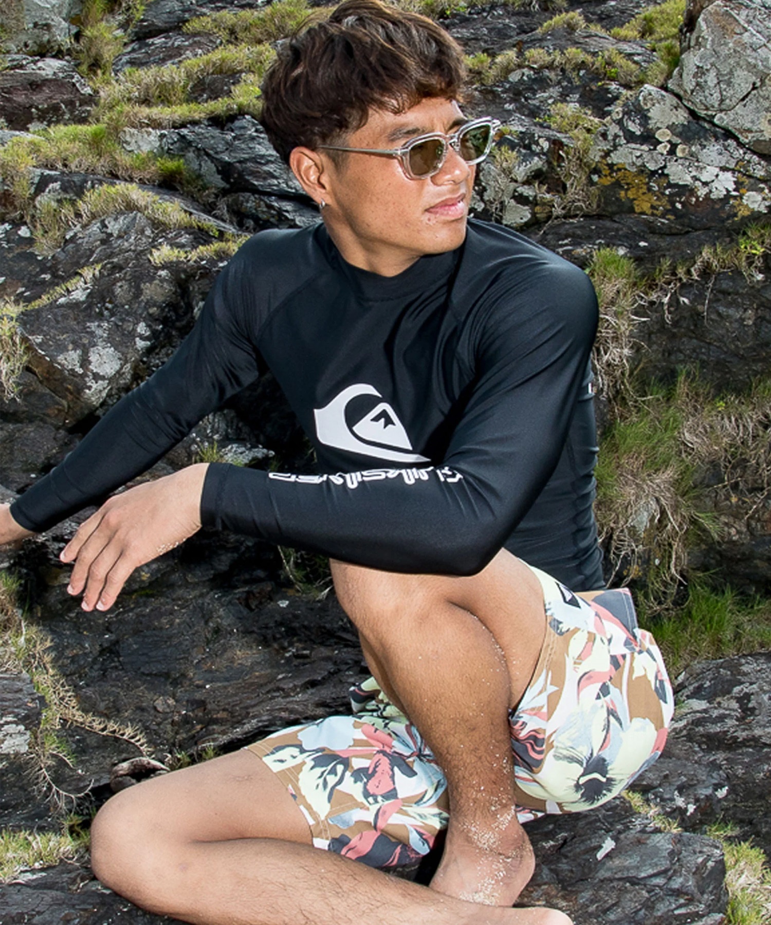 QUIKSILVER クイックシルバー 水着 ラッシュガード メンズ 長袖 Tシャツ ロンT UVカット 速乾 ストレッチ QLY261002(BLK1-M)