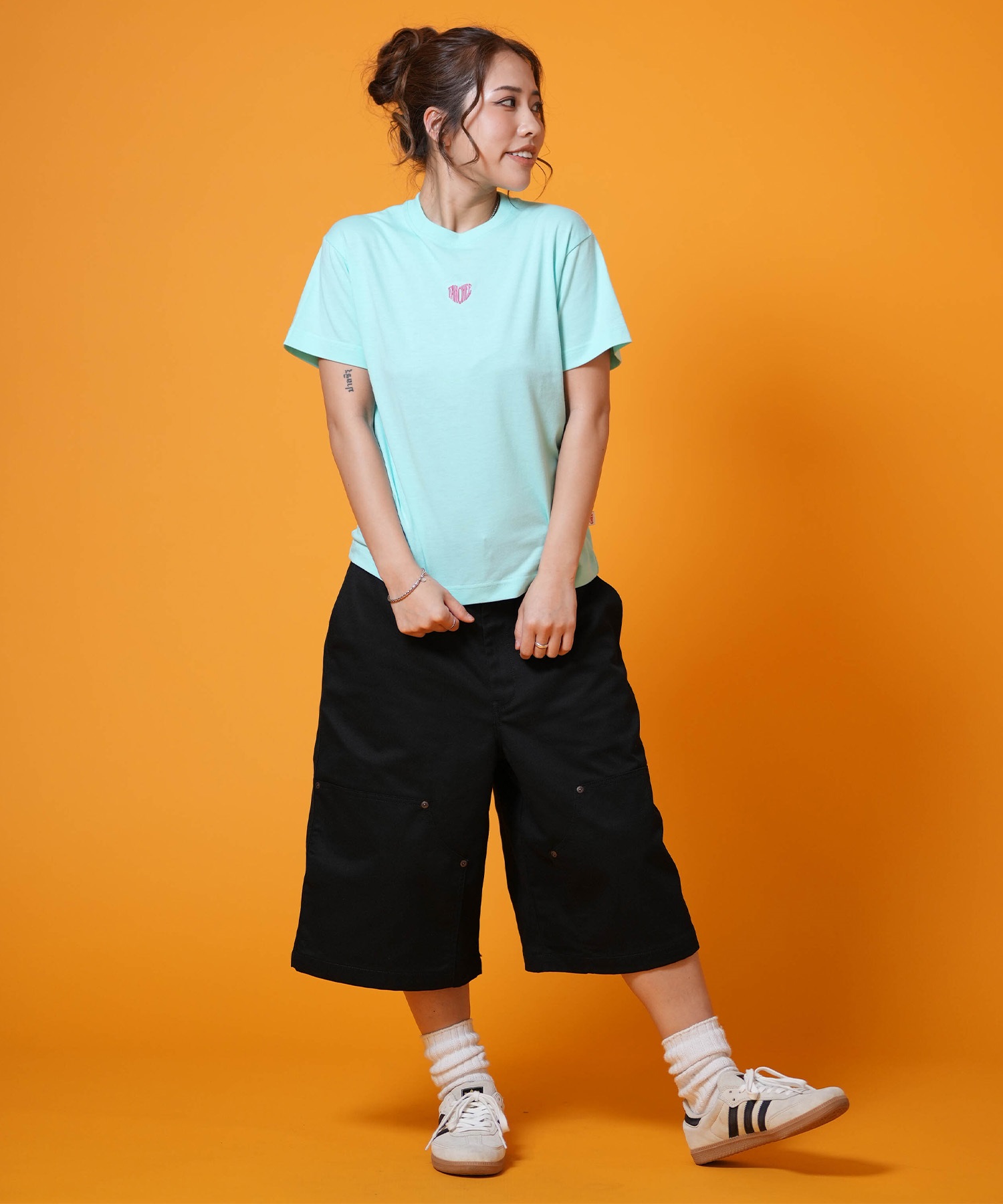 TAHCHEE ターチー 半袖 Tシャツ レディース バックプリント TC260900-01(BLACK-M)