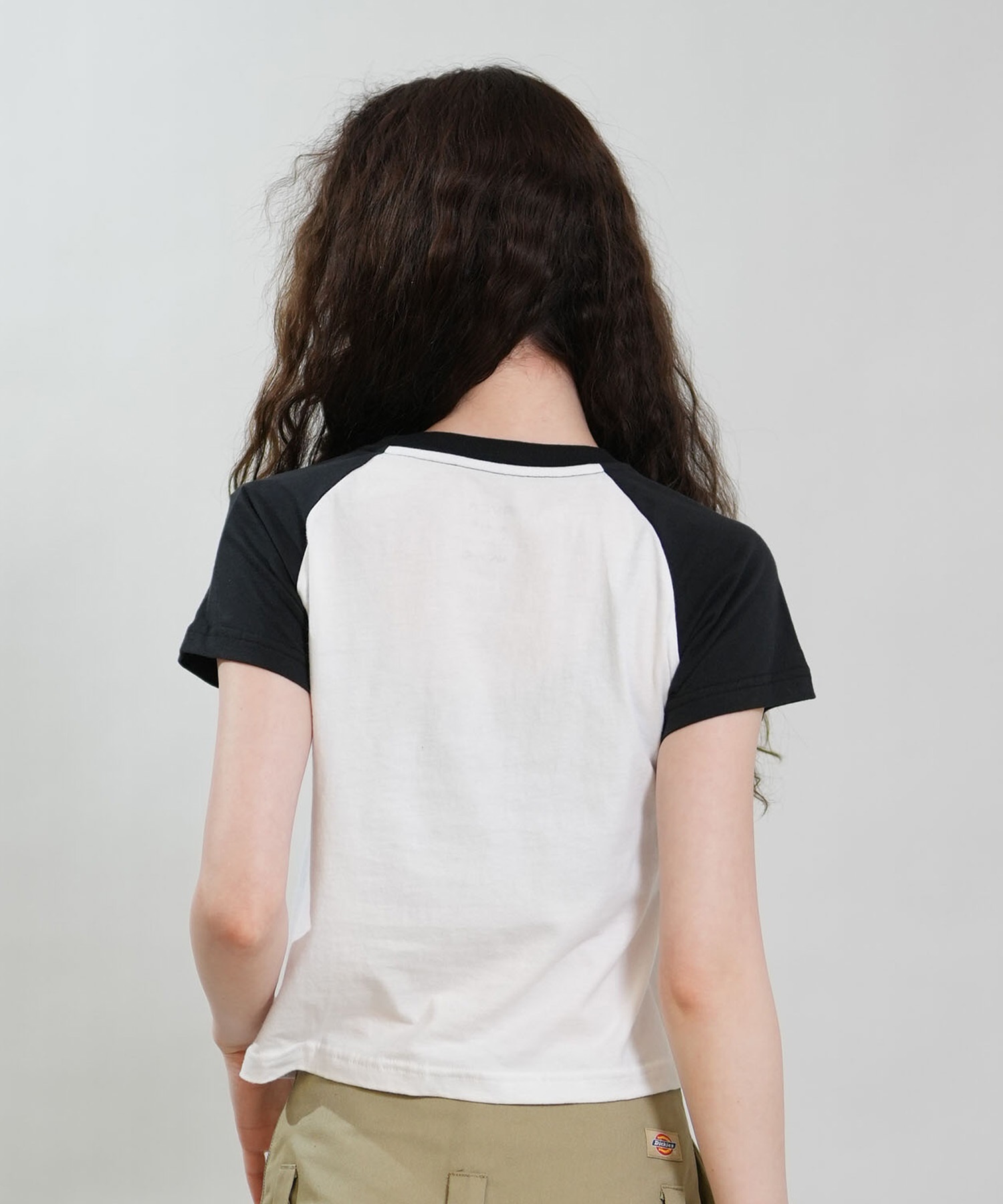 RVCA ルーカ 半袖 Tシャツ レディース クロップド丈 ショート丈 ROAM RAGLAN CROPPED BABY TEE BG043204(BLK-S)