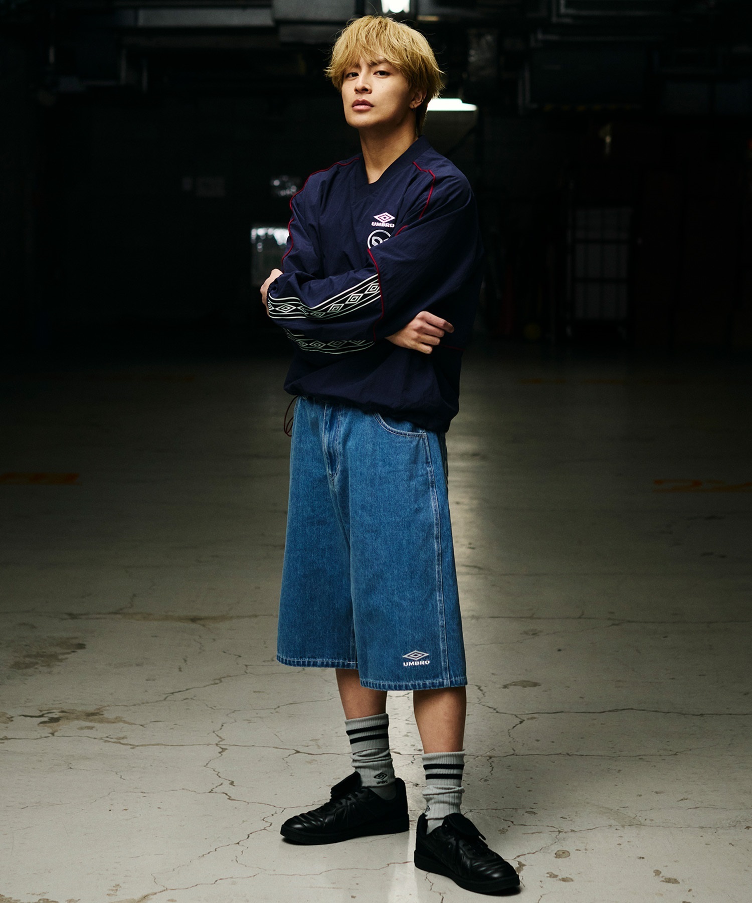 UMBRO アンブロ × ALAN SHIRAHAMA ピステ UM26SSAL-TP02(BLACK-M)