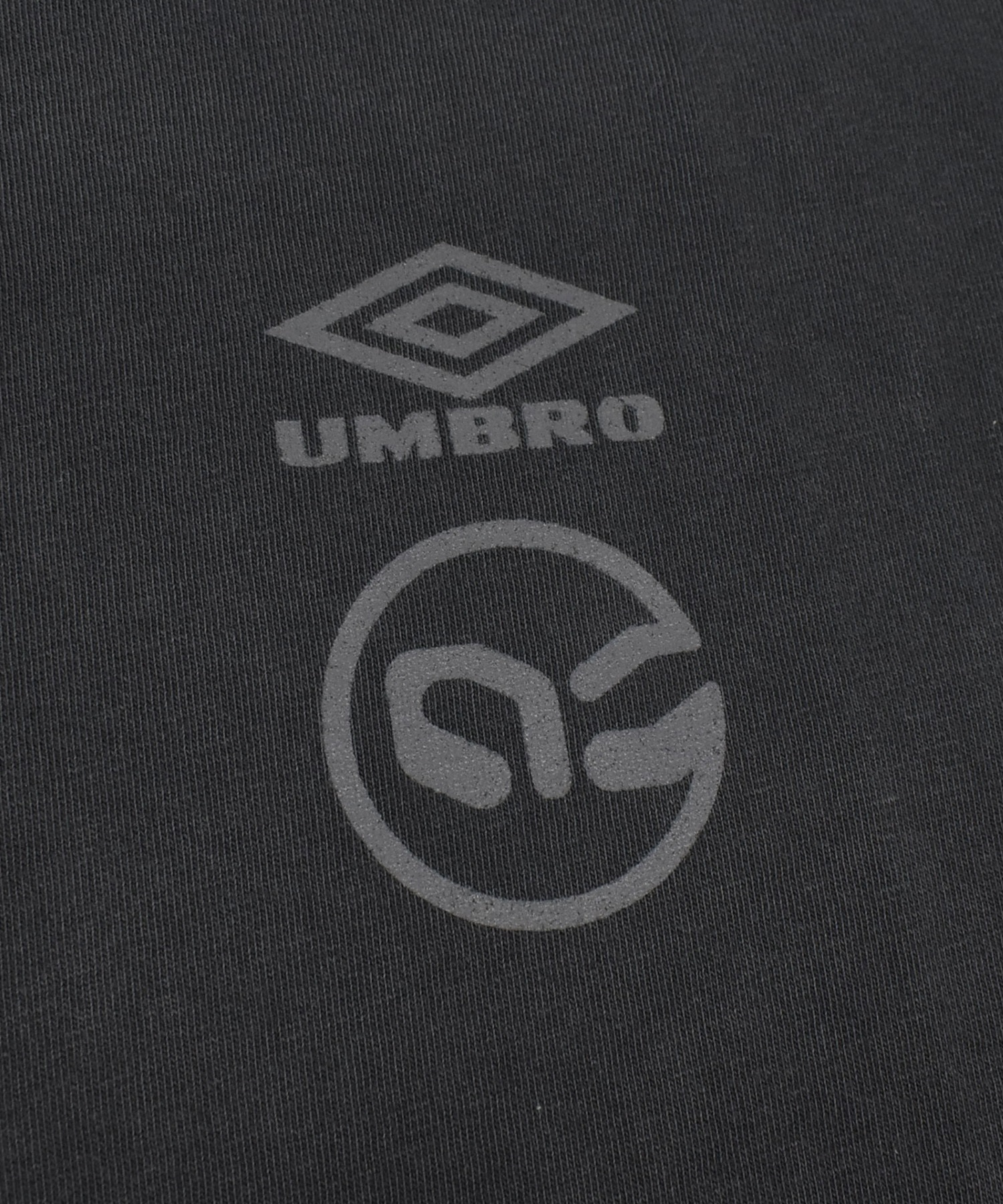 UMBRO アンブロ × ALAN SHIRAHAMA 半袖 Tシャツ UM26SSAL-CS02(WHITE-M)