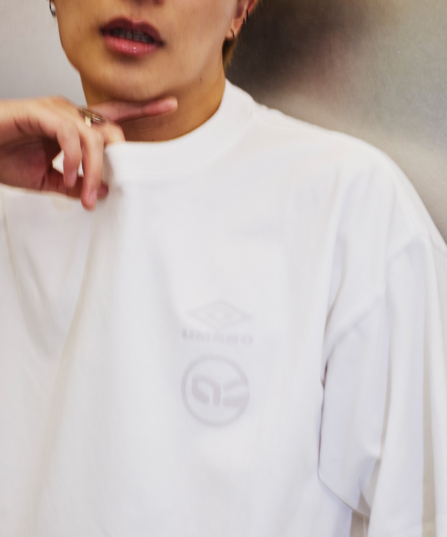UMBRO アンブロ × ALAN SHIRAHAMA 半袖 Tシャツ UM26SSAL-CS02(WHITE-M)