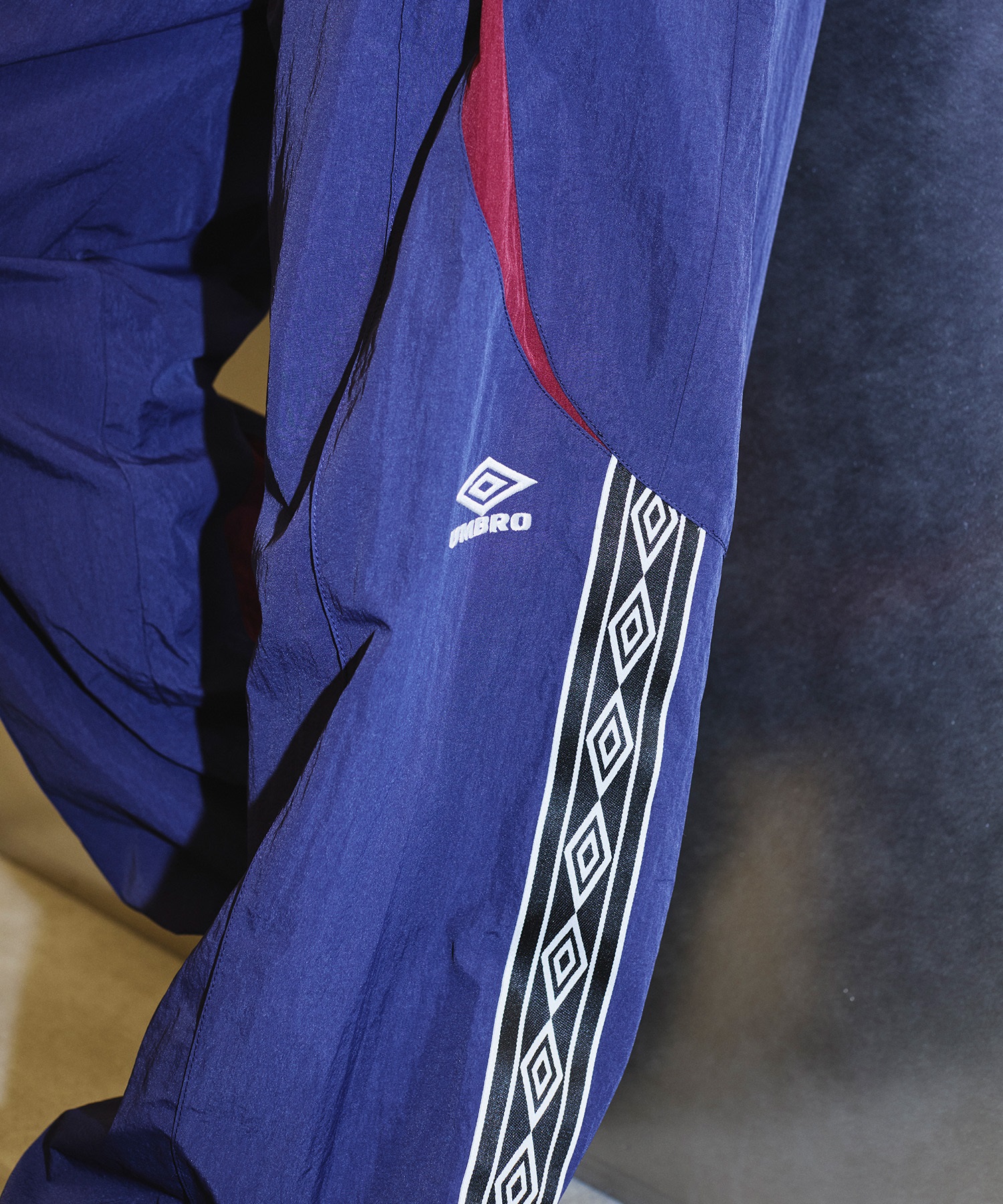 UMBRO アンブロ × ALAN SHIRAHAMA トラックパンツ UM26SSAL-PT01(BLACK-M)