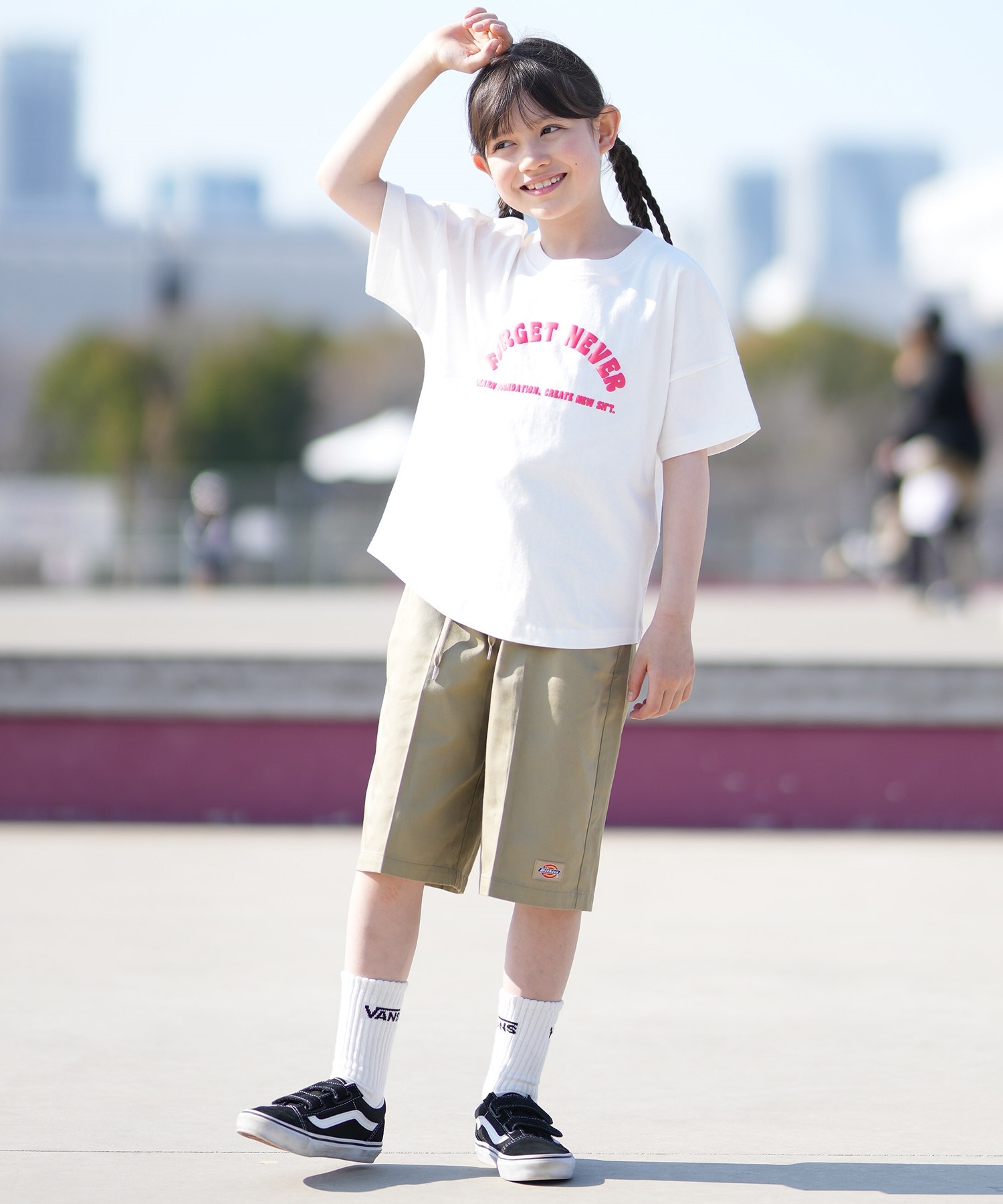 FORGET NEVER フォーゲットネバー 半袖 Tシャツ キッズ ジュニア 子供 グラフィックTシャツ 263OO3ST941FN ムラサキスポーツ限定(BLK-130cm)