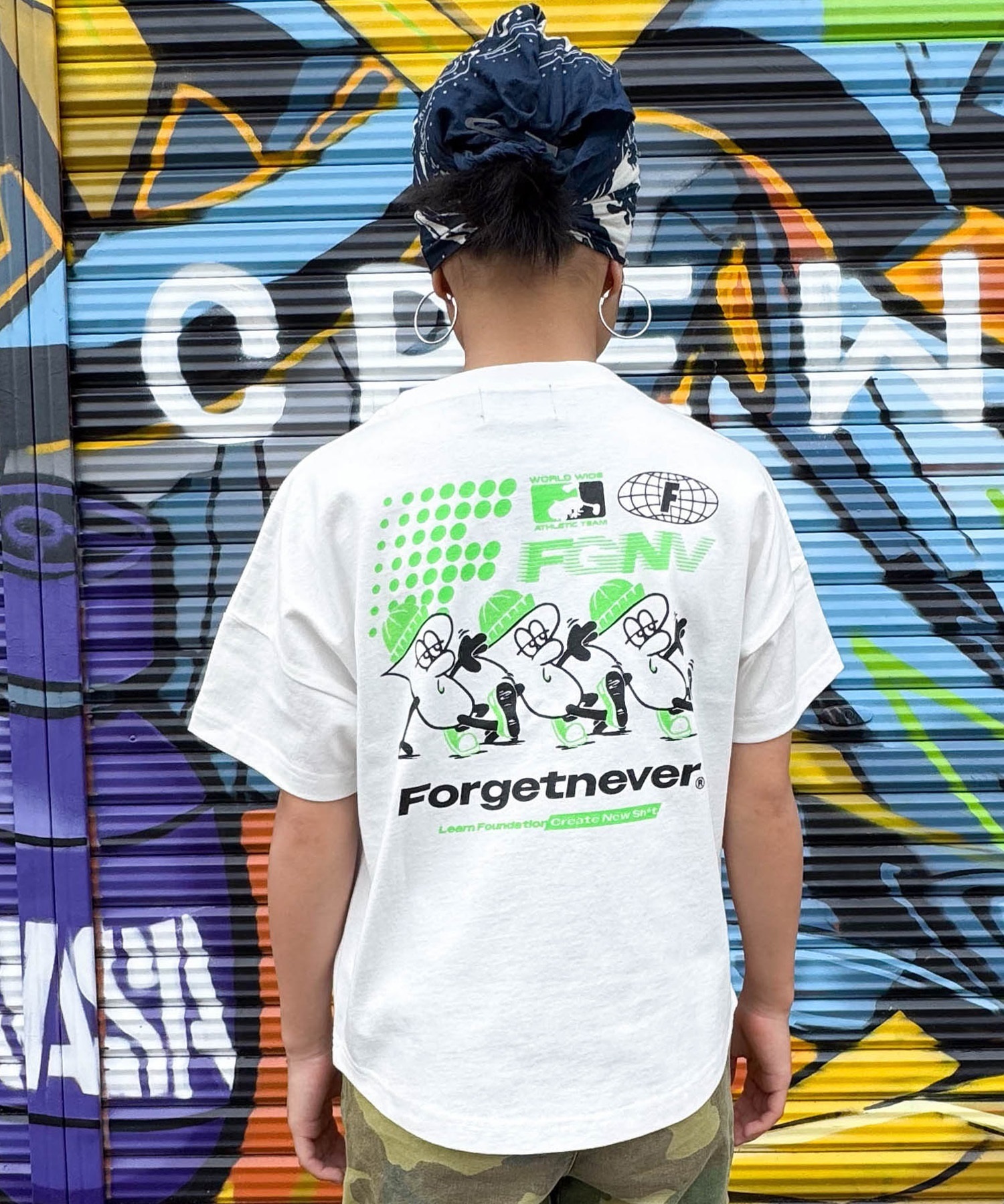 FORGET NEVER フォーゲットネバー 半袖 Tシャツ キッズ ジュニア 子供 グラフィックTシャツ 263OO3ST942FN ムラサキスポーツ限定(BLK-130cm)